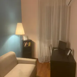 Veneto Holidays - In Via Veneto Apartment